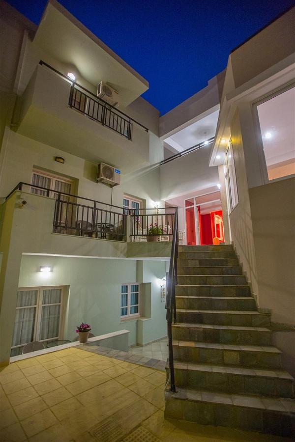 Malia Central Apartments מראה חיצוני תמונה