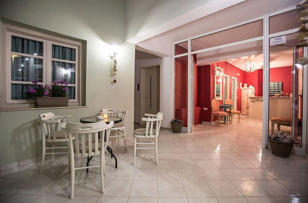 Malia Central Apartments מראה חיצוני תמונה